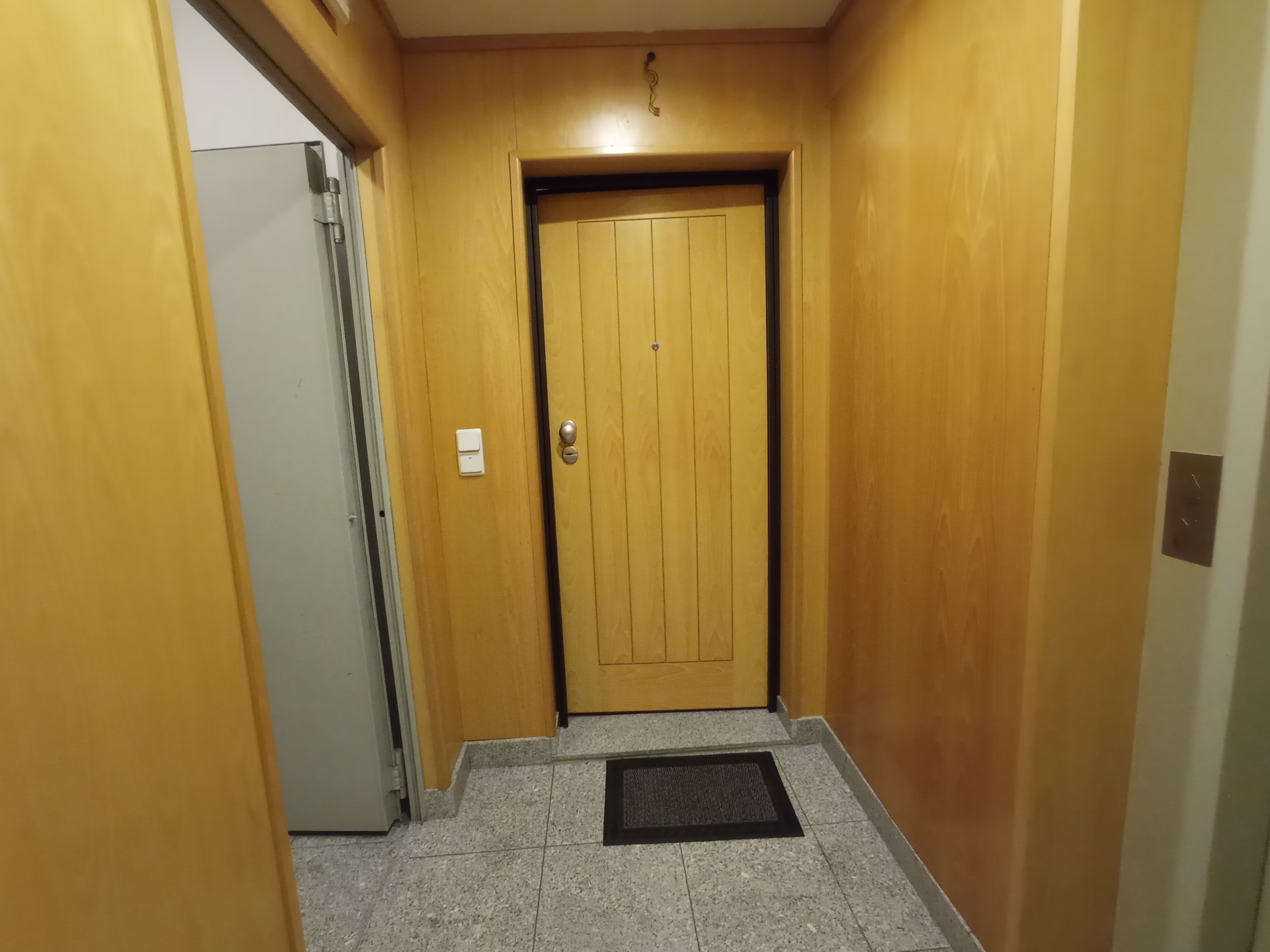 Apartamento T1 com elevador e garagem - Paranhos - Porto - Image 4