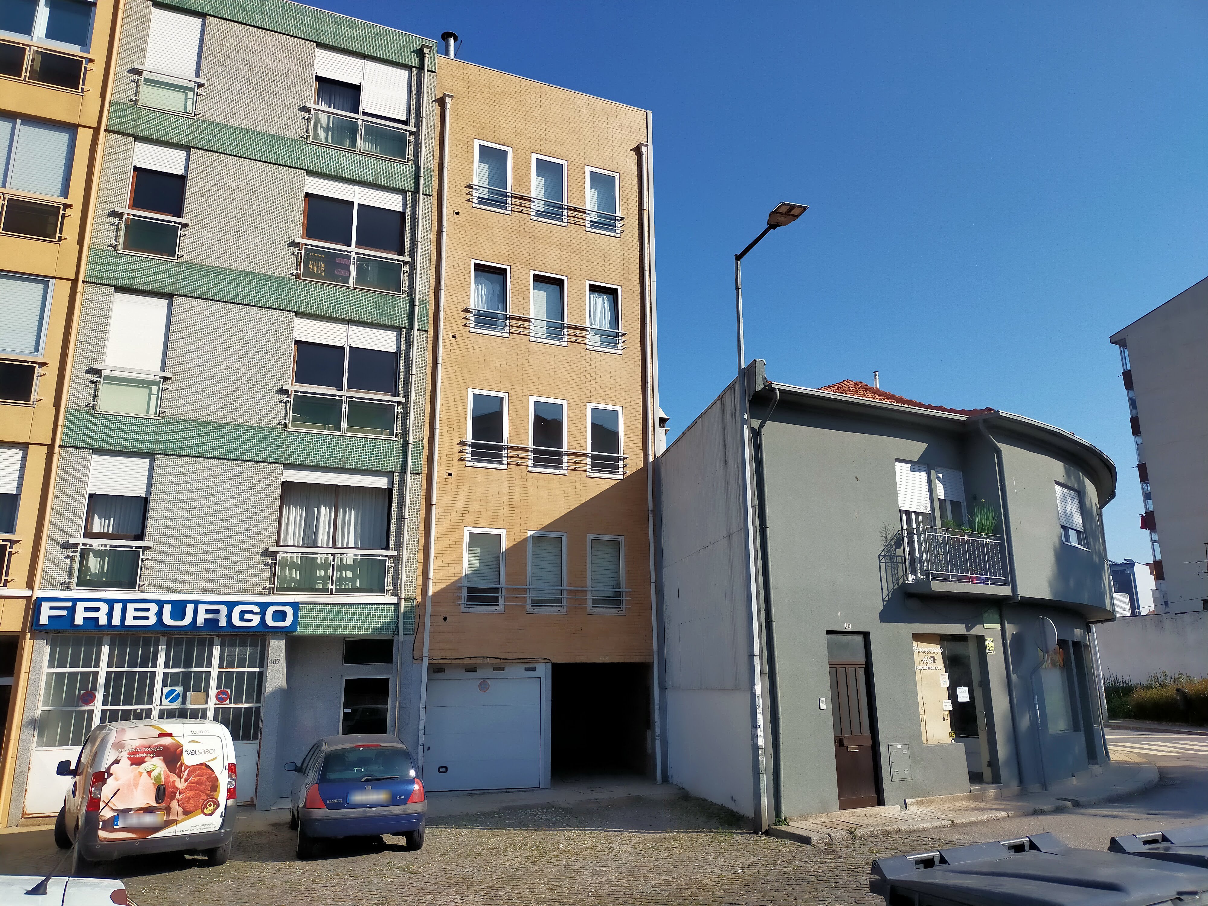 Apartamento T1 com elevador e garagem - Paranhos - Porto - Image 23