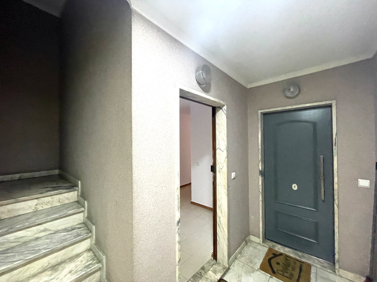 undefined - Image 3