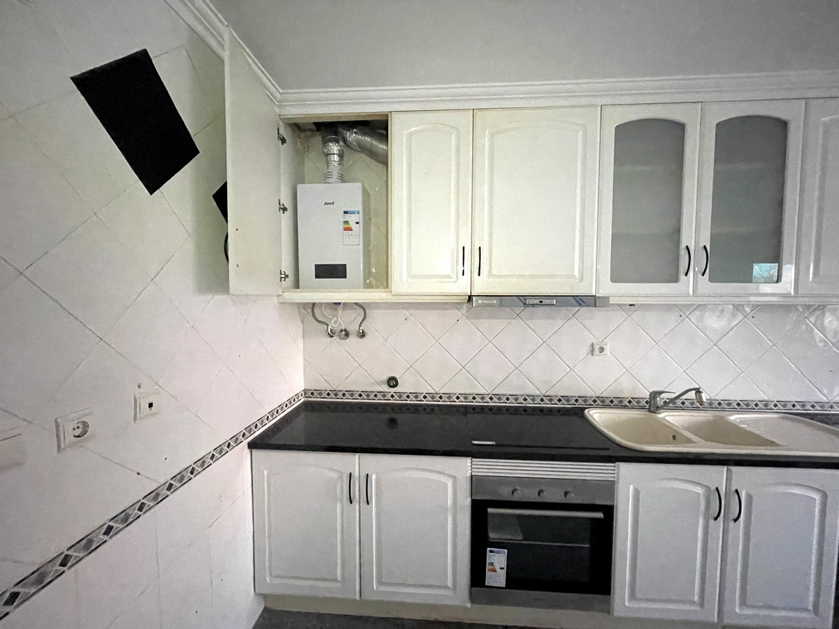 undefined - Image 8