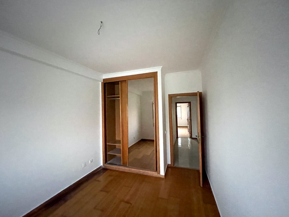 undefined - Image 12