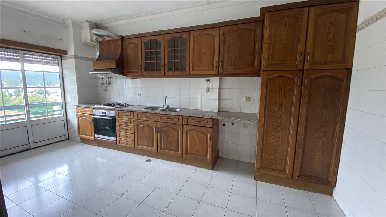 undefined - Image 8