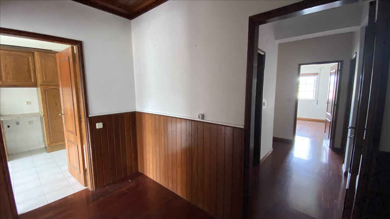 undefined - Image 9