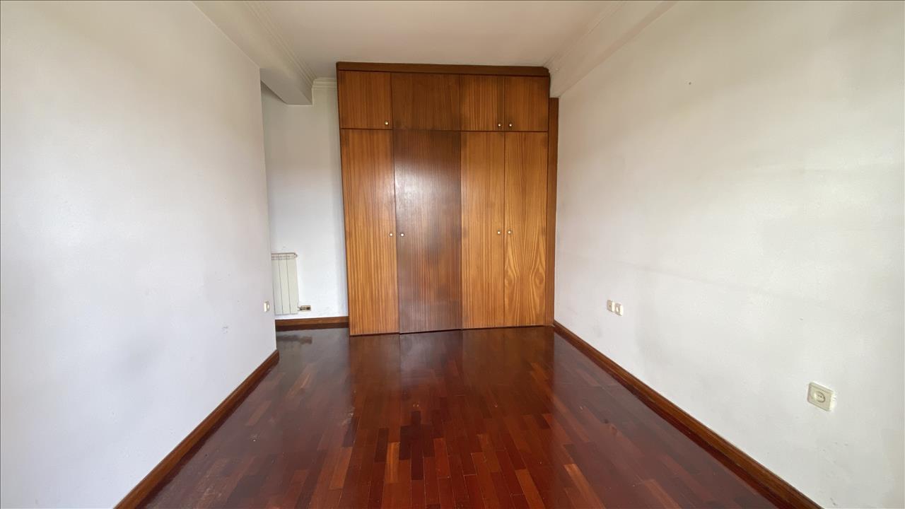 undefined - Image 15