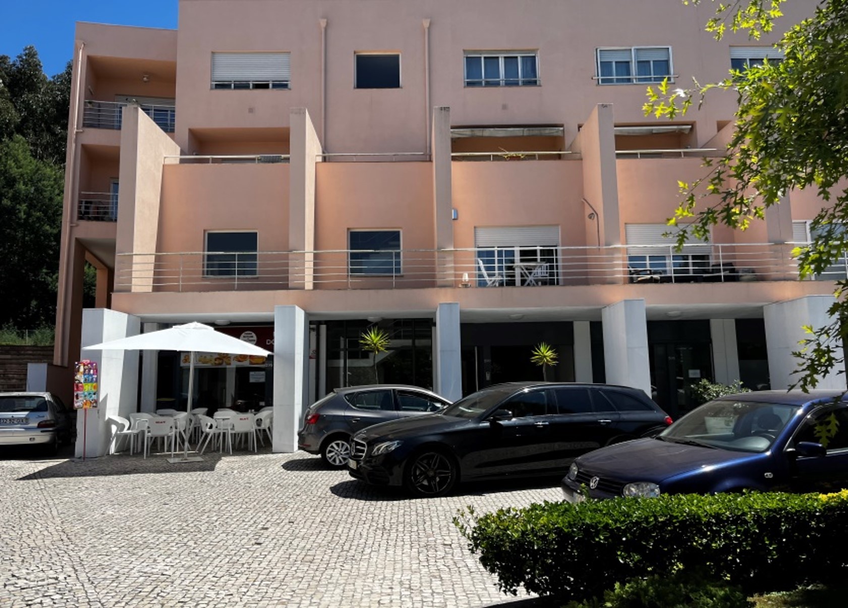 IMÓVEL OCUPADO | NÃO DISPONÍVEL PARA VISITAS - Image 2