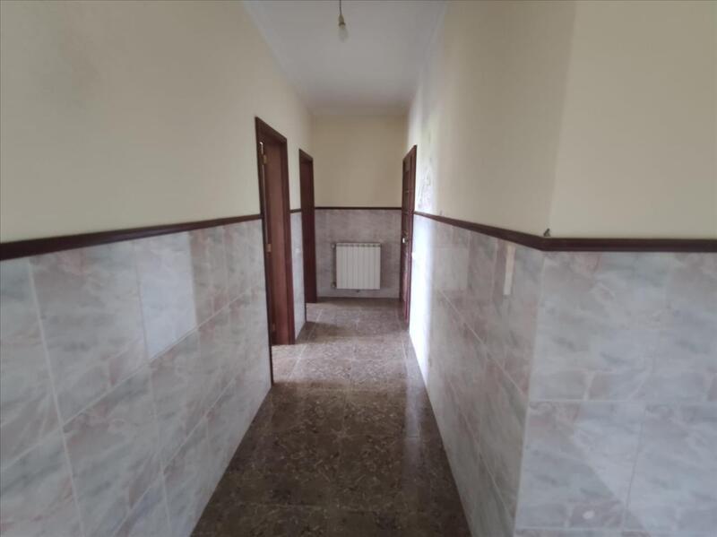Excelente Oportunidade de Investimento - Apartamento T3 na Carregosa, Oliveira de Azeméis - Image 13