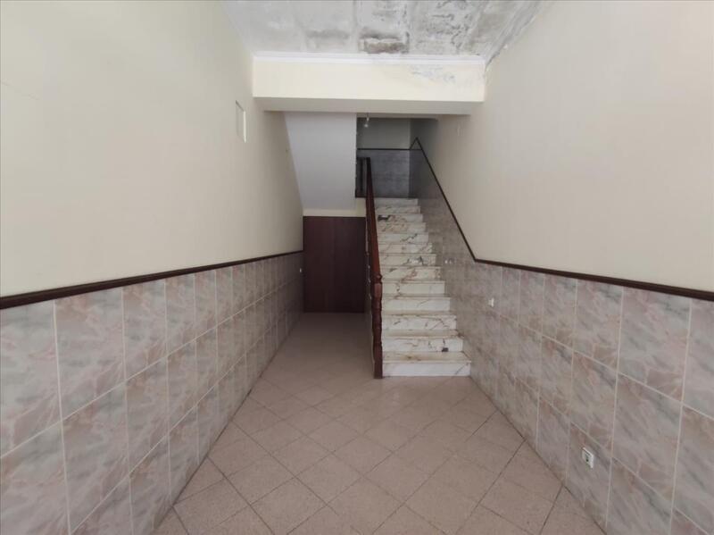 Excelente Oportunidade de Investimento - Apartamento T3 na Carregosa, Oliveira de Azeméis - Image 5