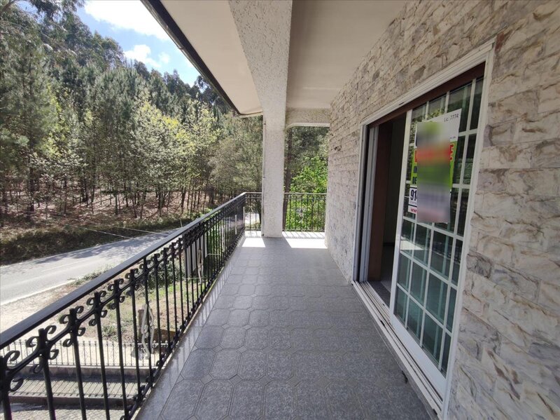 Excelente Oportunidade de Investimento - Apartamento T3 na Carregosa, Oliveira de Azeméis - Image 4
