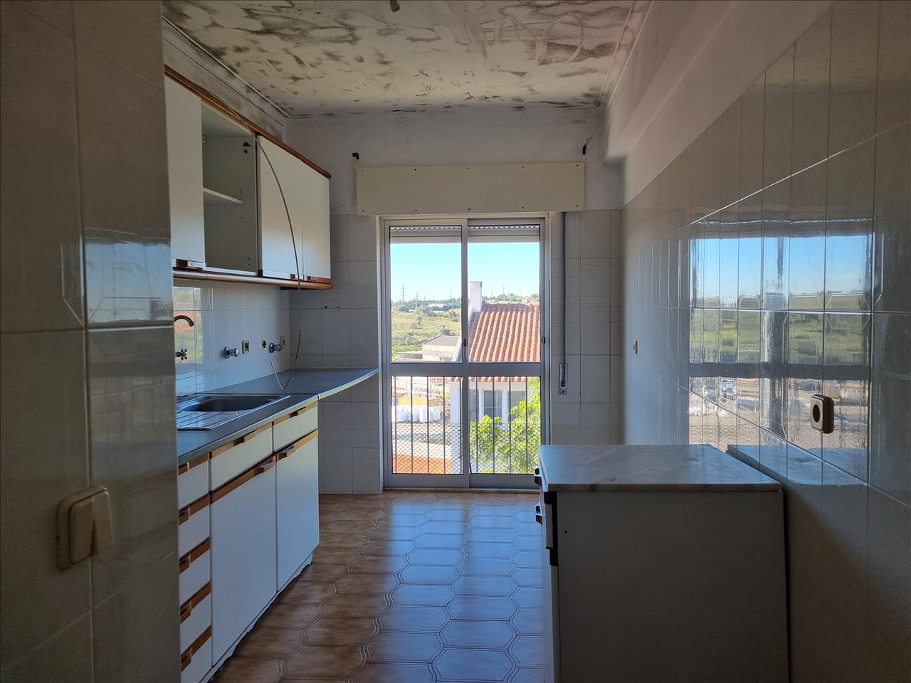 Apartamento T2 São Domingos de Rana - Image 6