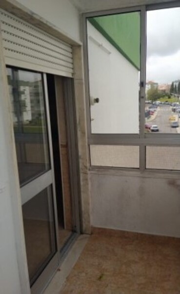 Apartamento T2 Odivelas - Image 7
