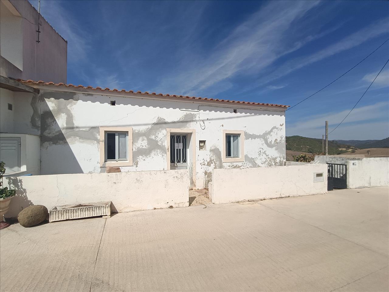 Moradia a 5km de Salir - Image 1