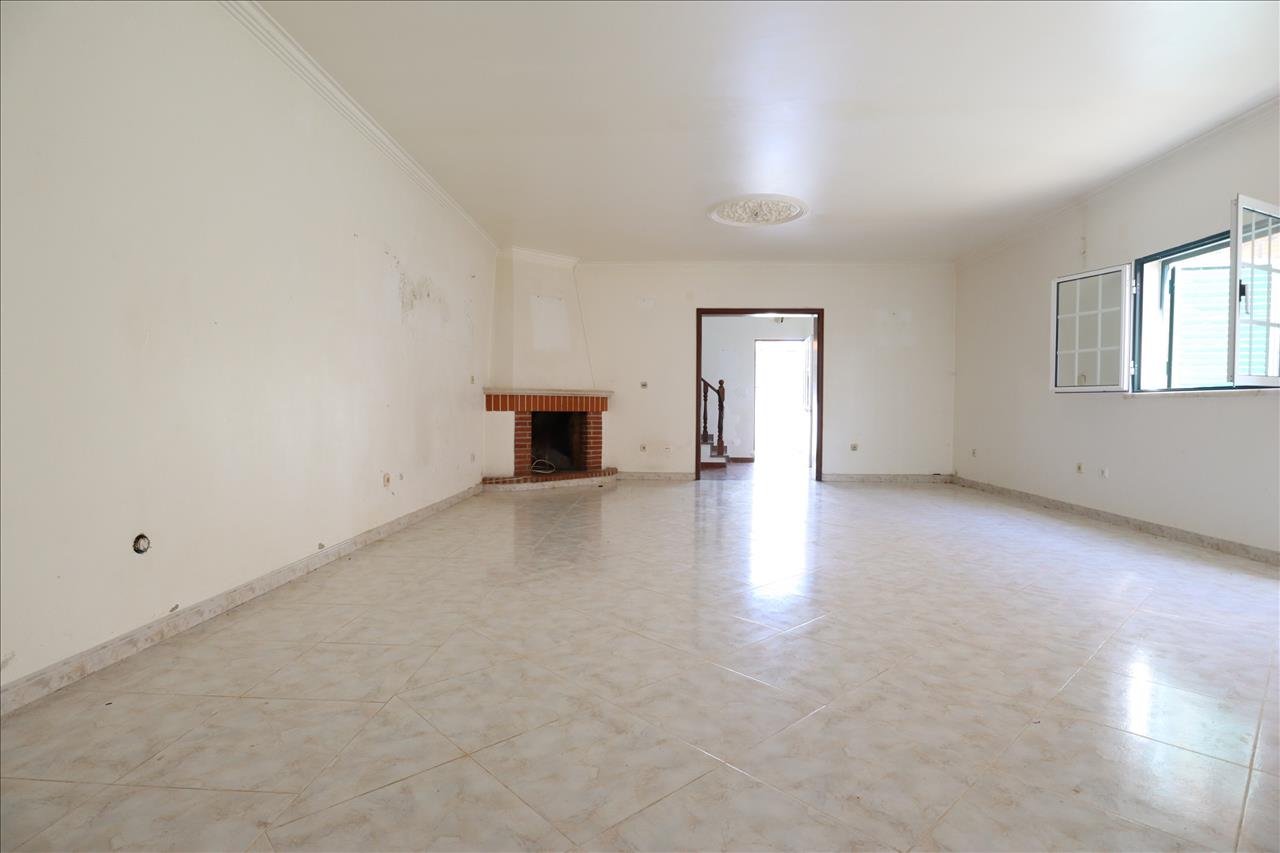 Moradia T2 em Ourém - Image 4