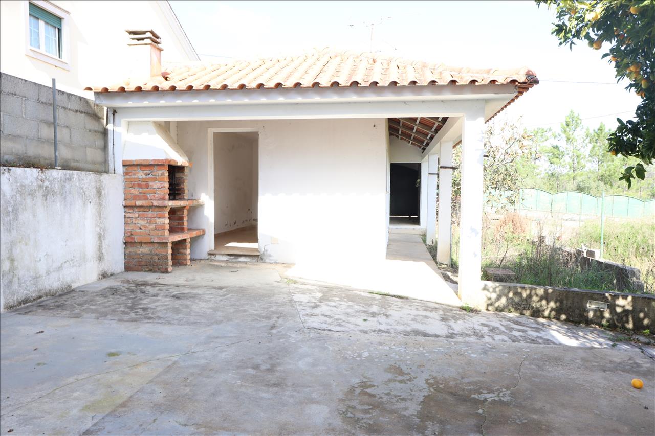Moradia T2 em Ourém - Image 21