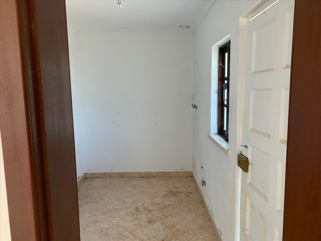 Moradia T2 em Ourém - Image 18
