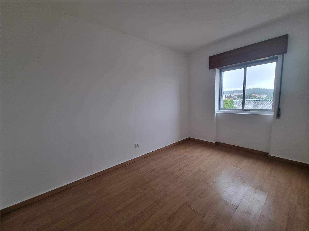 Apartamento T3 Carnaxide - Image 6
