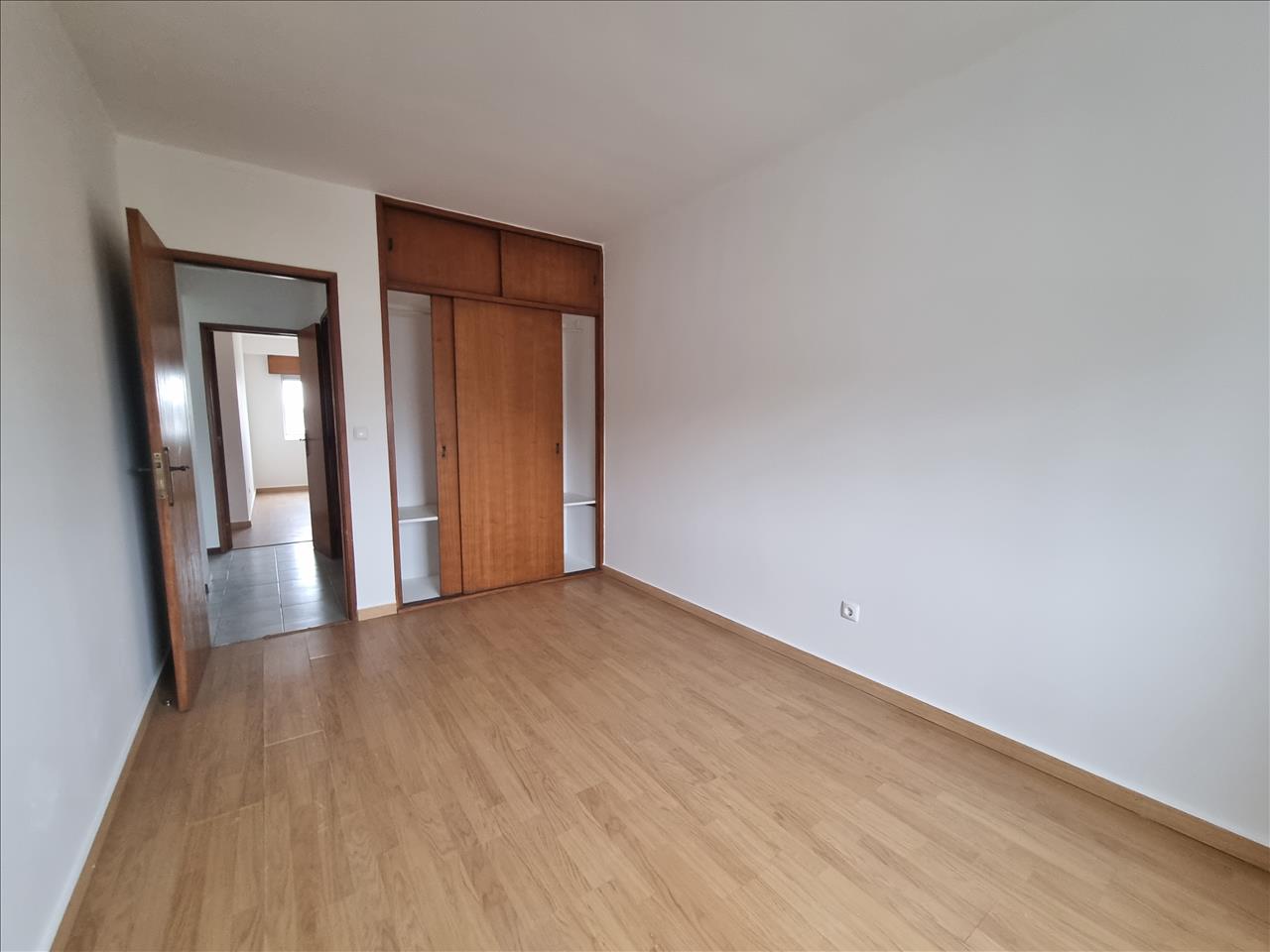Apartamento T3 Carnaxide - Image 10