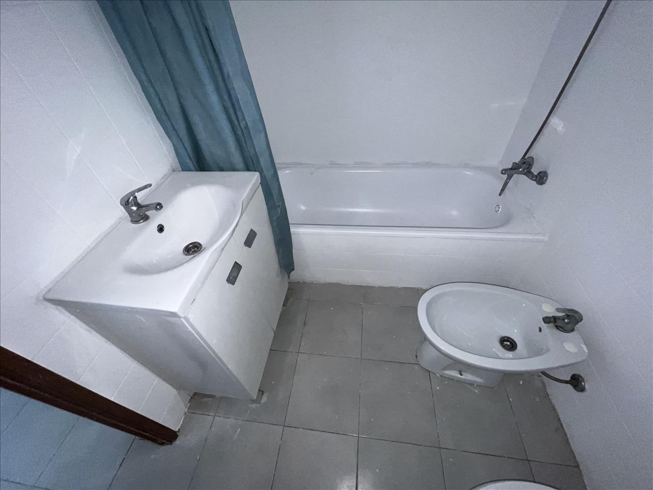 Apartamento T3 Carnaxide - Image 17