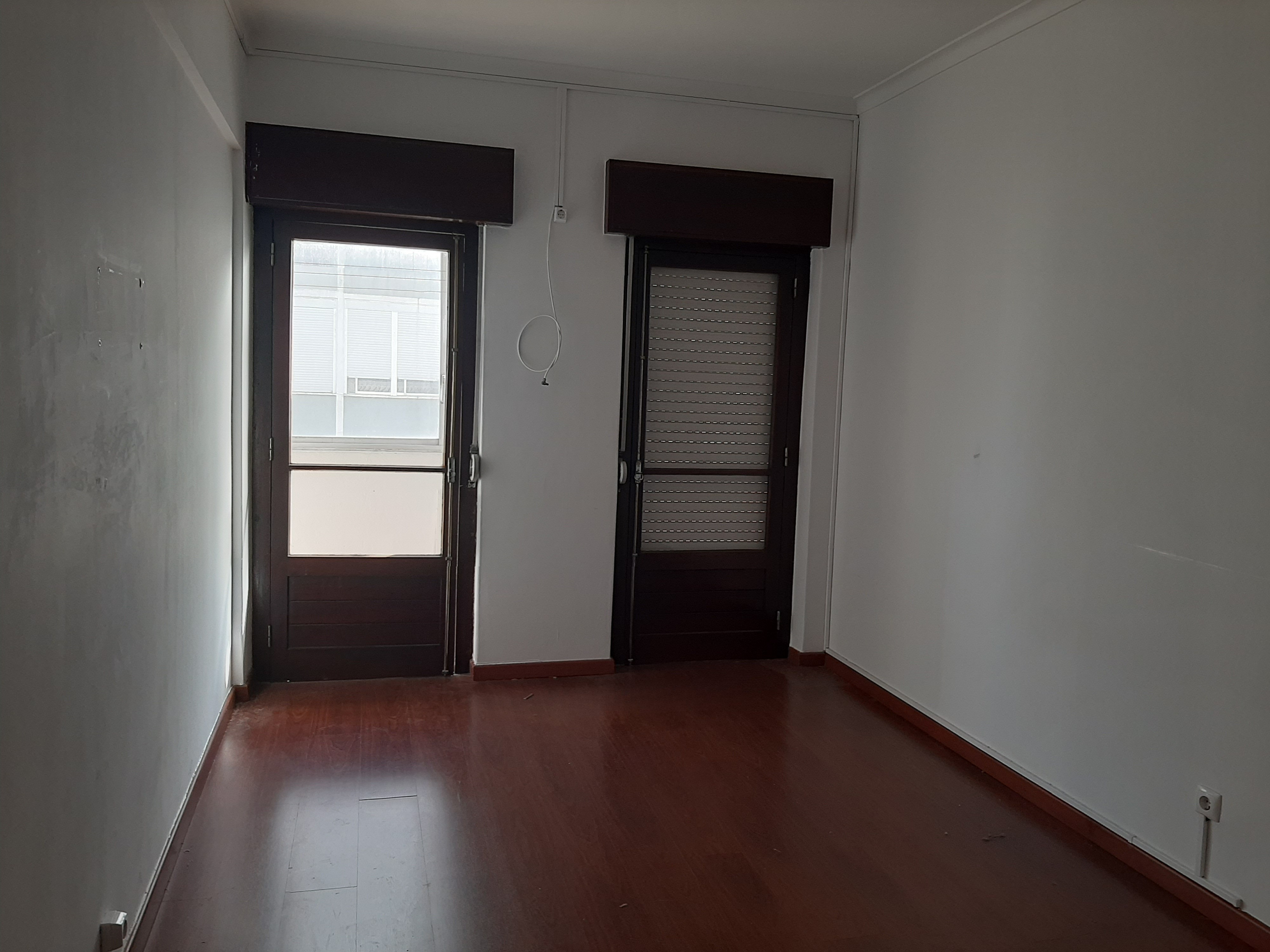 undefined - Image 5