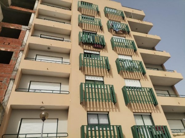 Apartamento T1 Alenquer  - Image 1