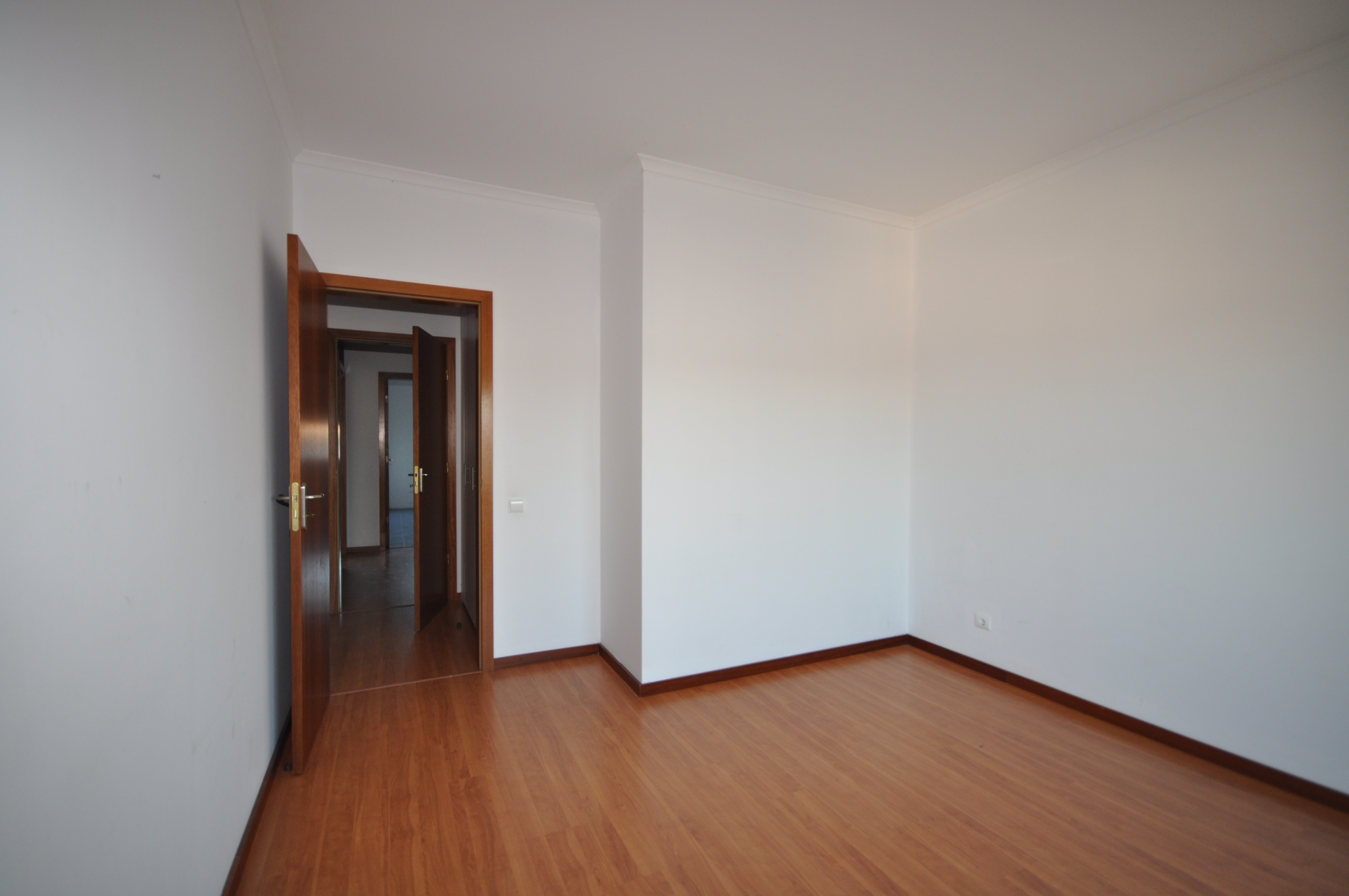 undefined - Image 13