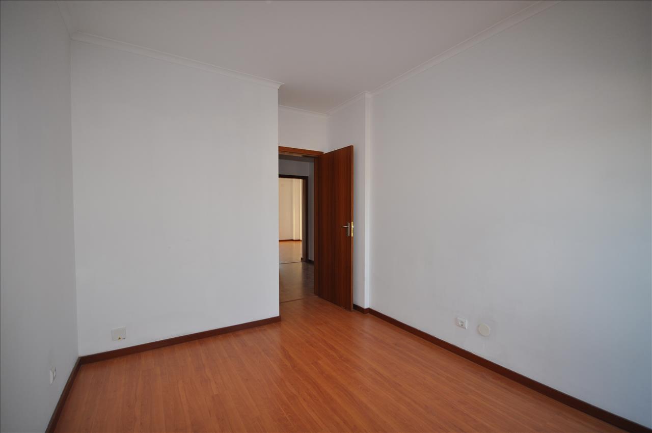 undefined - Image 19