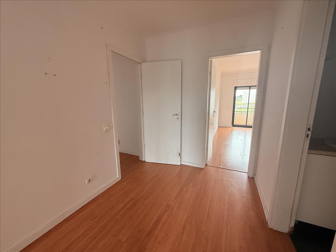 undefined - Image 13