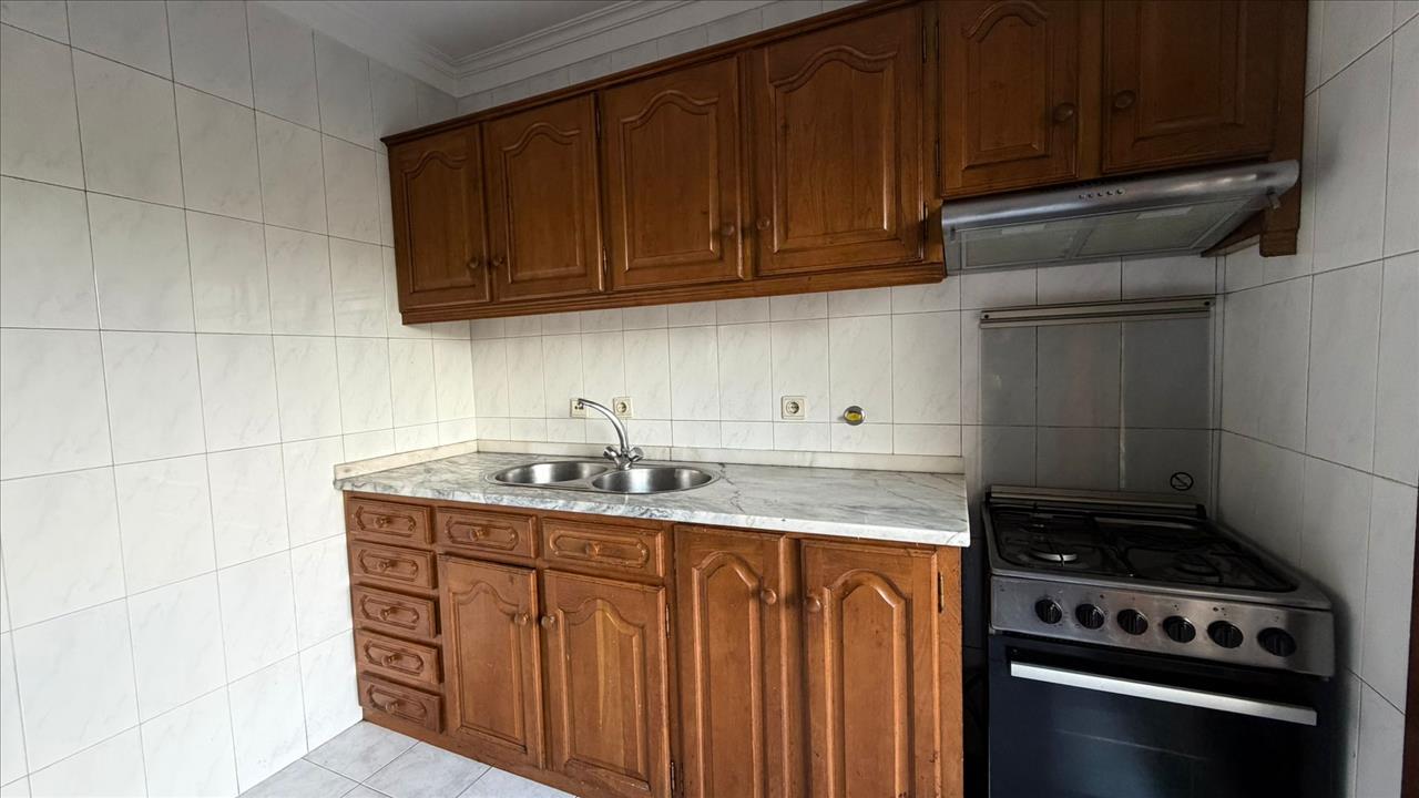 Apartamento T1 Paço de Sousa, Penafiel - Image 7