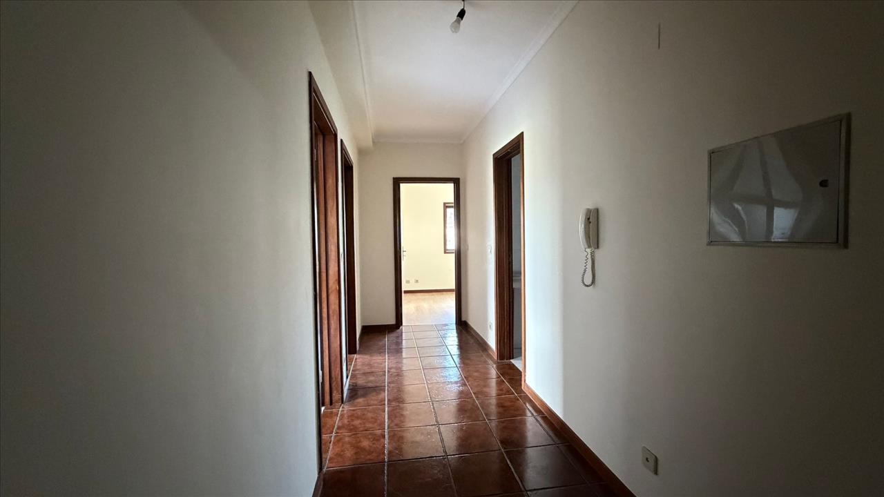 Apartamento T1 Paço de Sousa, Penafiel - Image 3