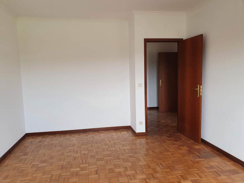 Apartamento T2 Paço de Sousa - Penafiel - Image 10