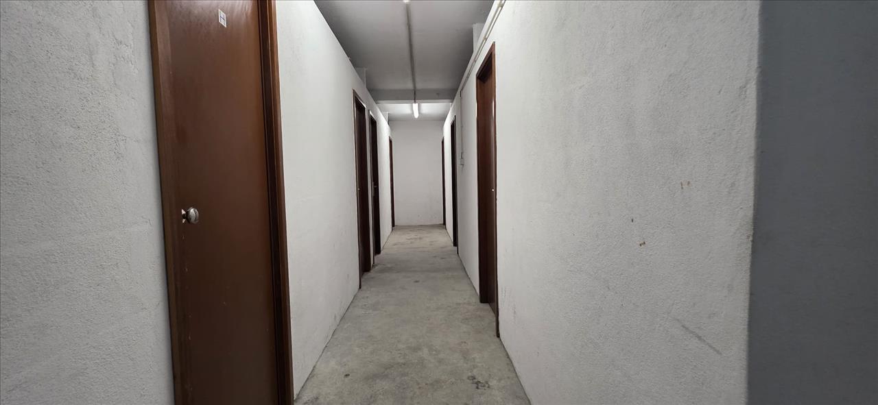 Apartamento T1 + Arrecadação Paço de Sousa (Penafiel) - Image 17