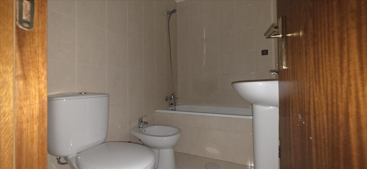 Apartamento T1 + Arrecadação Paço de Sousa (Penafiel) - Image 14