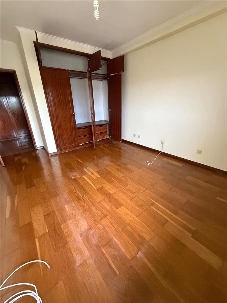 Apartamento T2 com 103 m² - Rio Tinto, Gondomar - Image 5