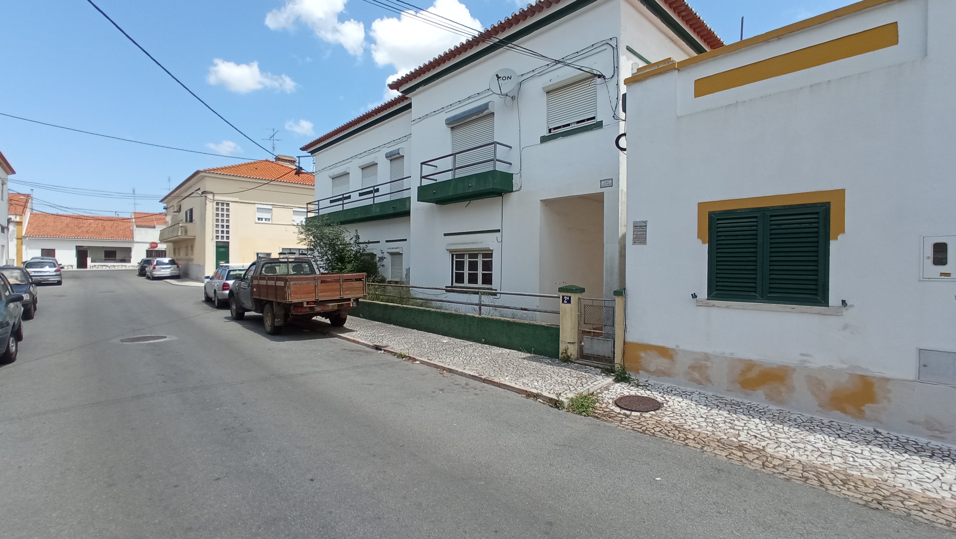 Apartamento T2 - IMÓVEL ARRENDADO | NÃO DISPONÍVEL PARA VISITAS | VENDIDO NESSA CONDIÇÃO, Estremoz - Image 4
