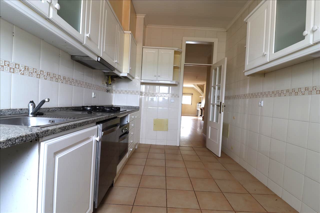 undefined - Image 7