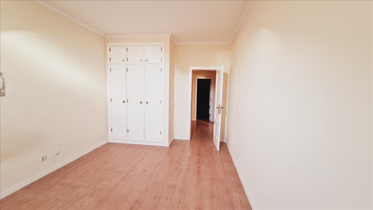 undefined - Image 12