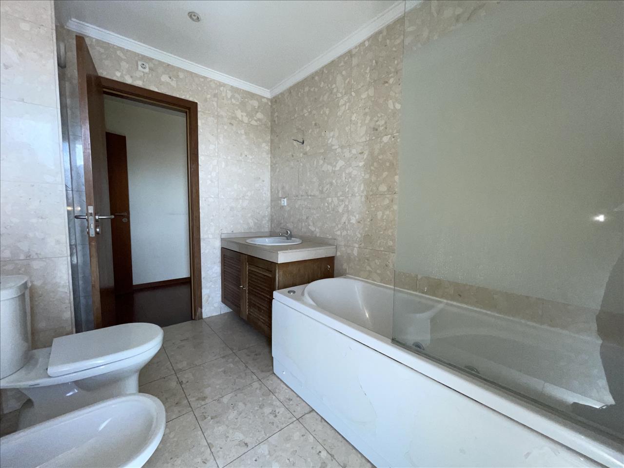 Apartamento T3 - Amial - Porto - Image 27