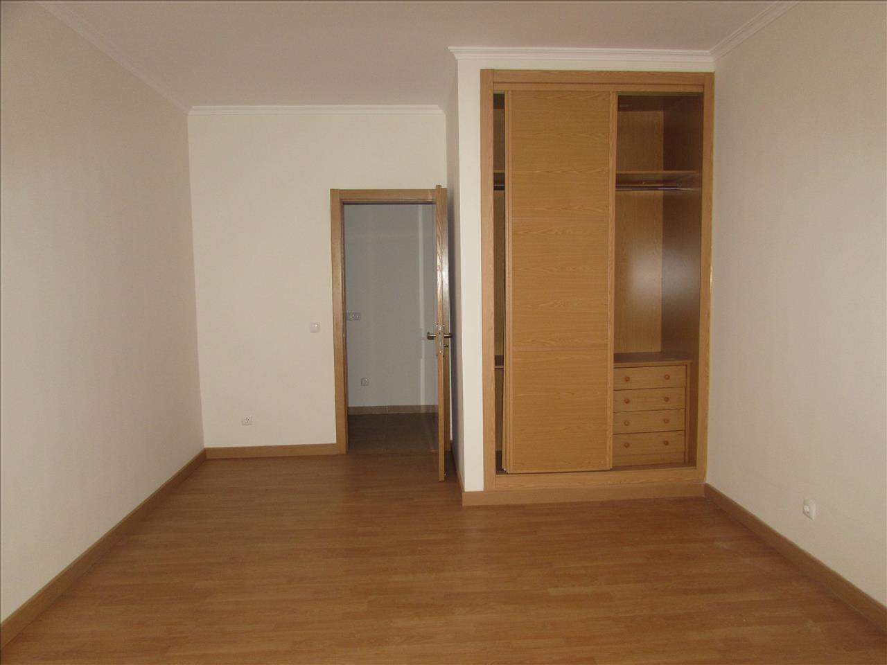 Apartamento T1 em Campo Maior - Image 9