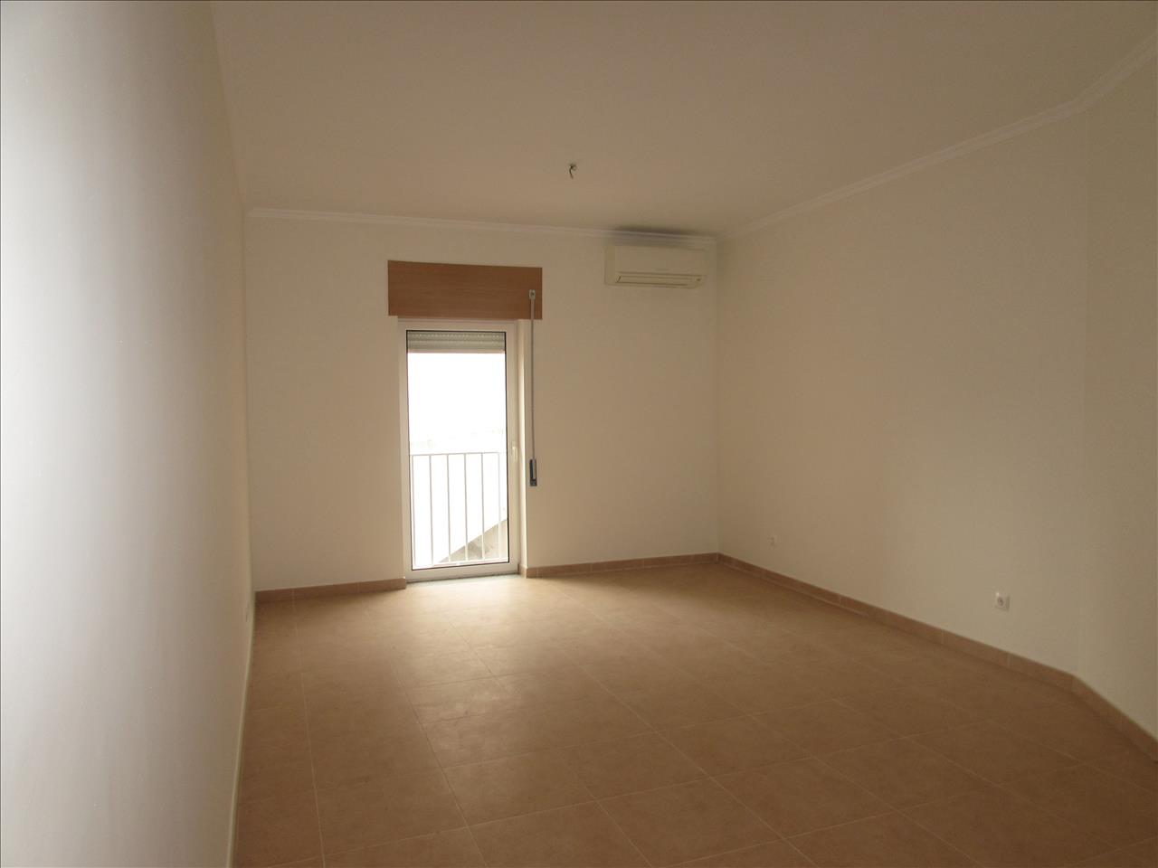 Apartamento T1 em Campo Maior - Image 10