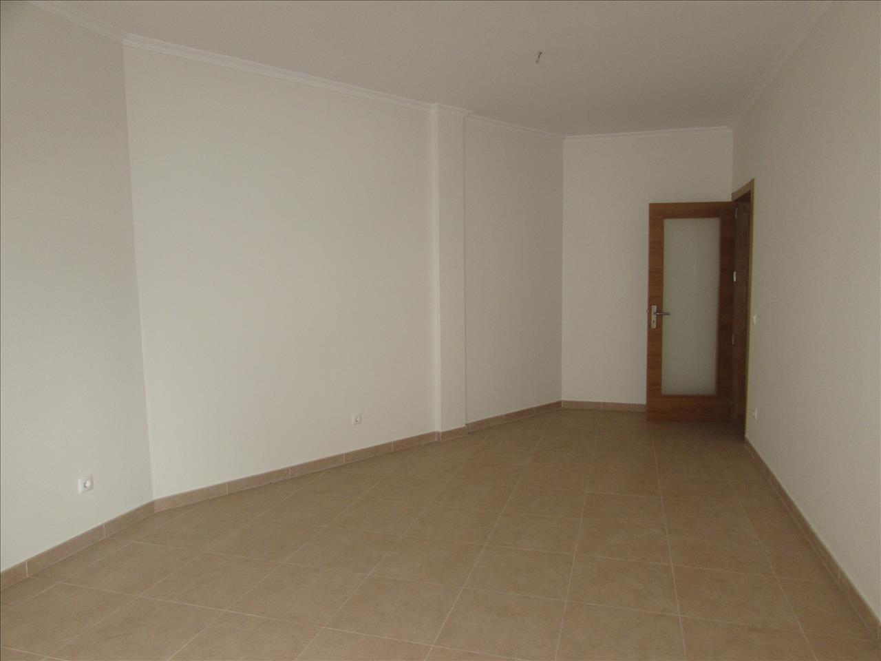 Apartamento T1 em Campo Maior - Image 3